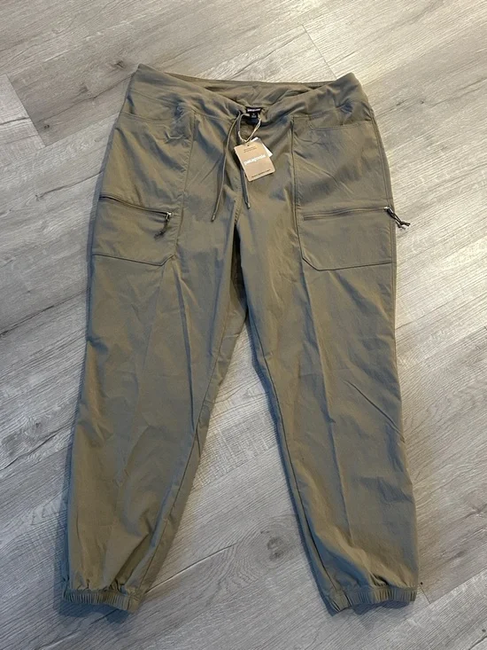 PATAGONIA | Women's Quandary Joggers - Picture 6 of 9